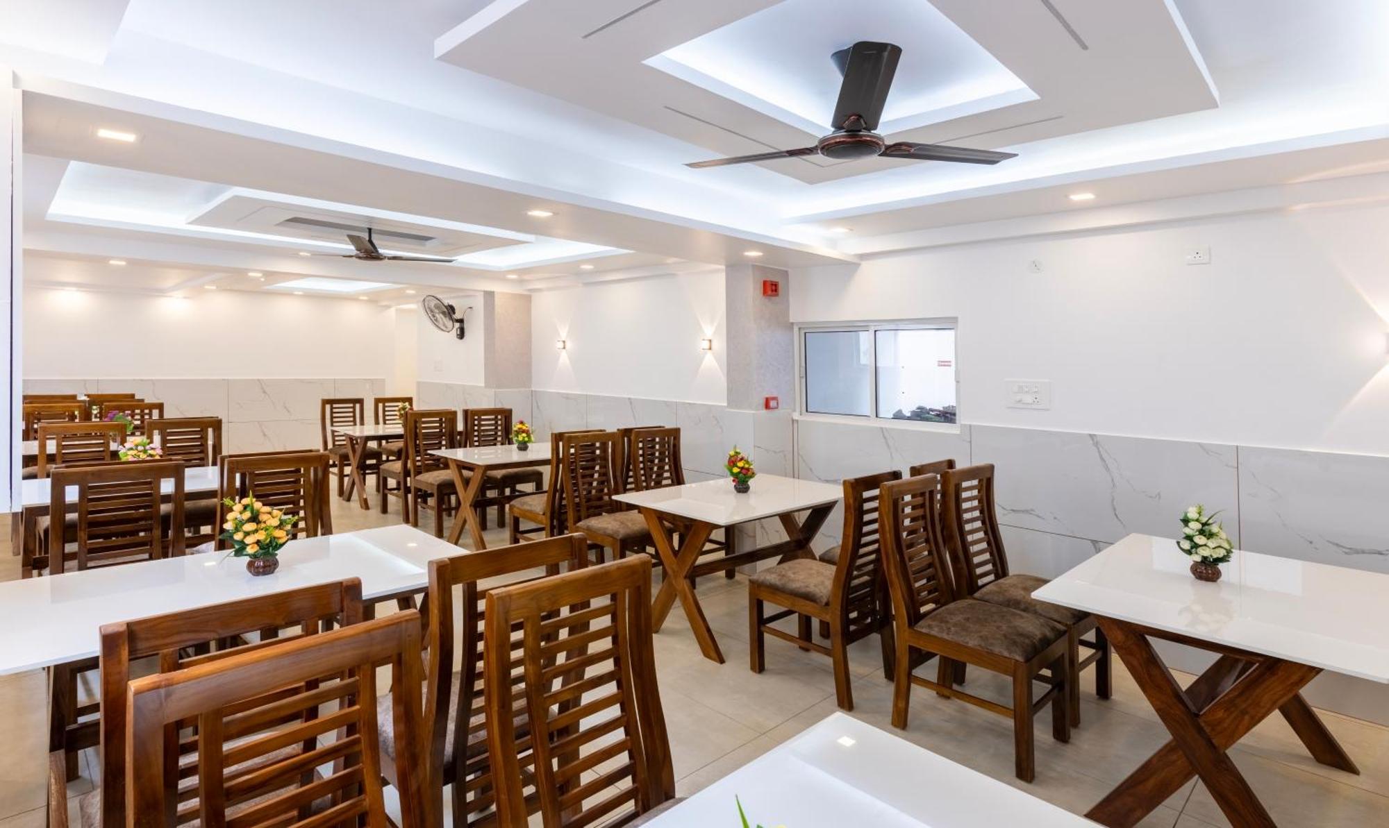 Kochi Treebo Premium Cochin Airport, 5 Min From Cochin Airport酒店 外观 照片