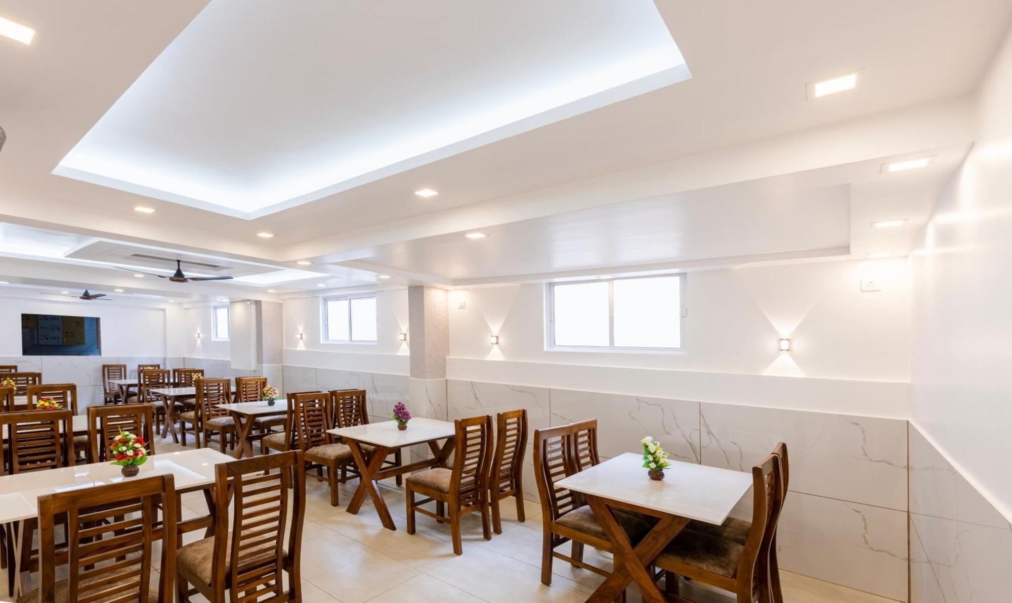 Kochi Treebo Premium Cochin Airport, 5 Min From Cochin Airport酒店 外观 照片